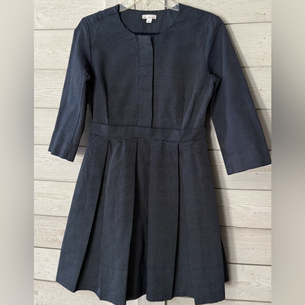 Gap Designed and Crafted navy uniform dress snap placket and box pleat skirt